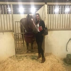 Meet your Posher, Melissa